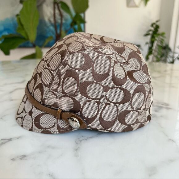 Coach Vintage Signature Karee Newsboy Cap Hat Khaki Doe F80908 Size Small main image 5